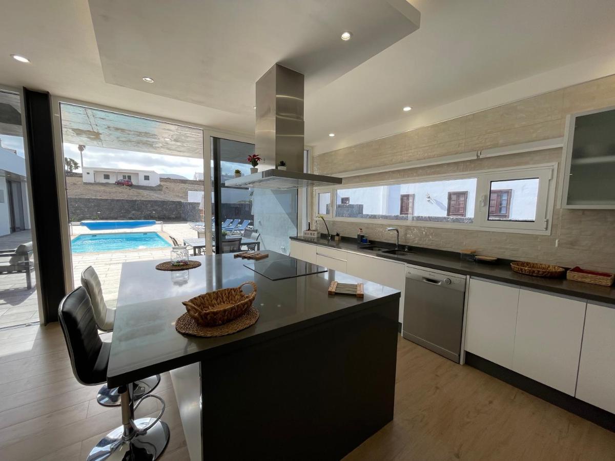 Eslanzarote Eco Villa Tony, Heated Pool, Jacuzzi, Sat Tv, Super Wifi La Costa 외부 사진